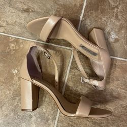 Inc International Concepts Beige Heels Size 6