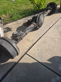 10 bolt chevy axle