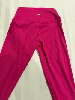 hot pink lululemon high rise leggings