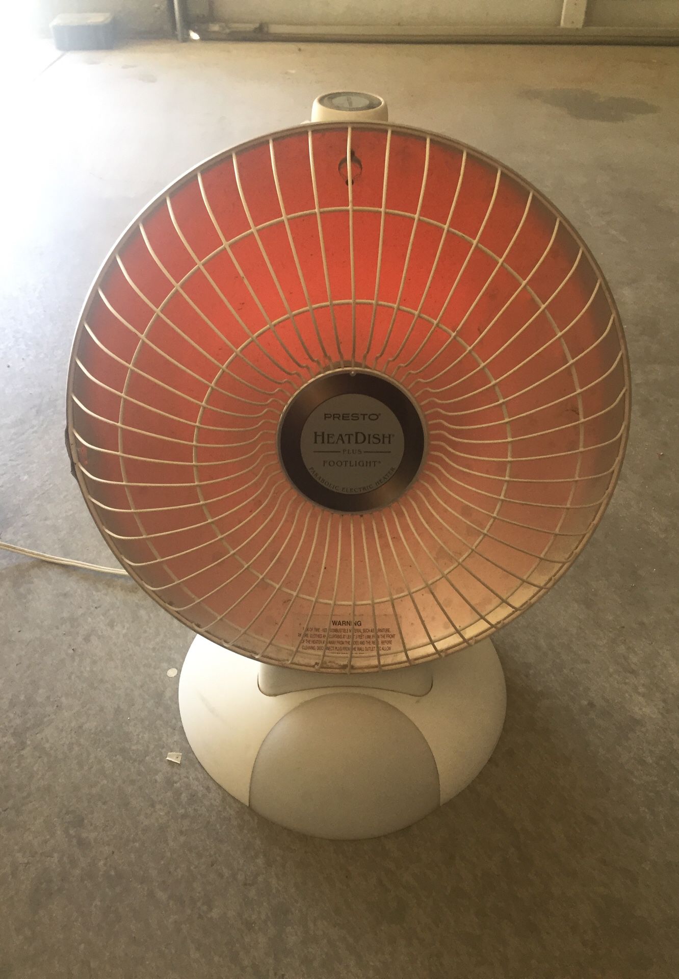 Presto Heatdish Electric Heater Parabolic Model 07903