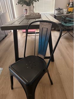 Table chairs