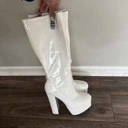 Women’s Knee High Boots 