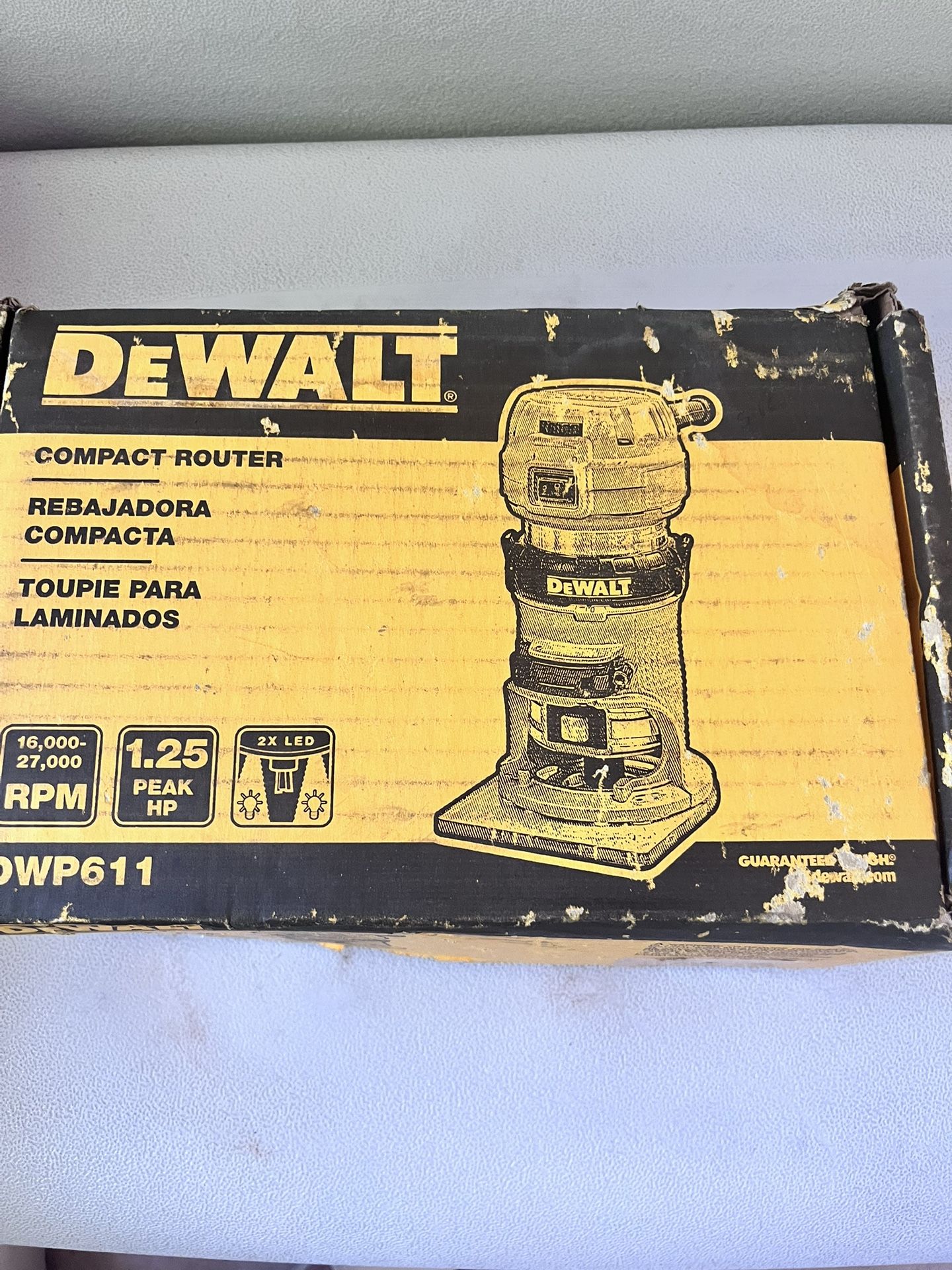 DEWALT COMPACT ROUTER
