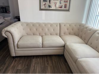 Tufted sofa beige