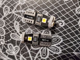 Led bulb...T10 194 168 W5W 2825 147 152 158 159 161 175 184 192 193 259 280 285 447 464 555 558