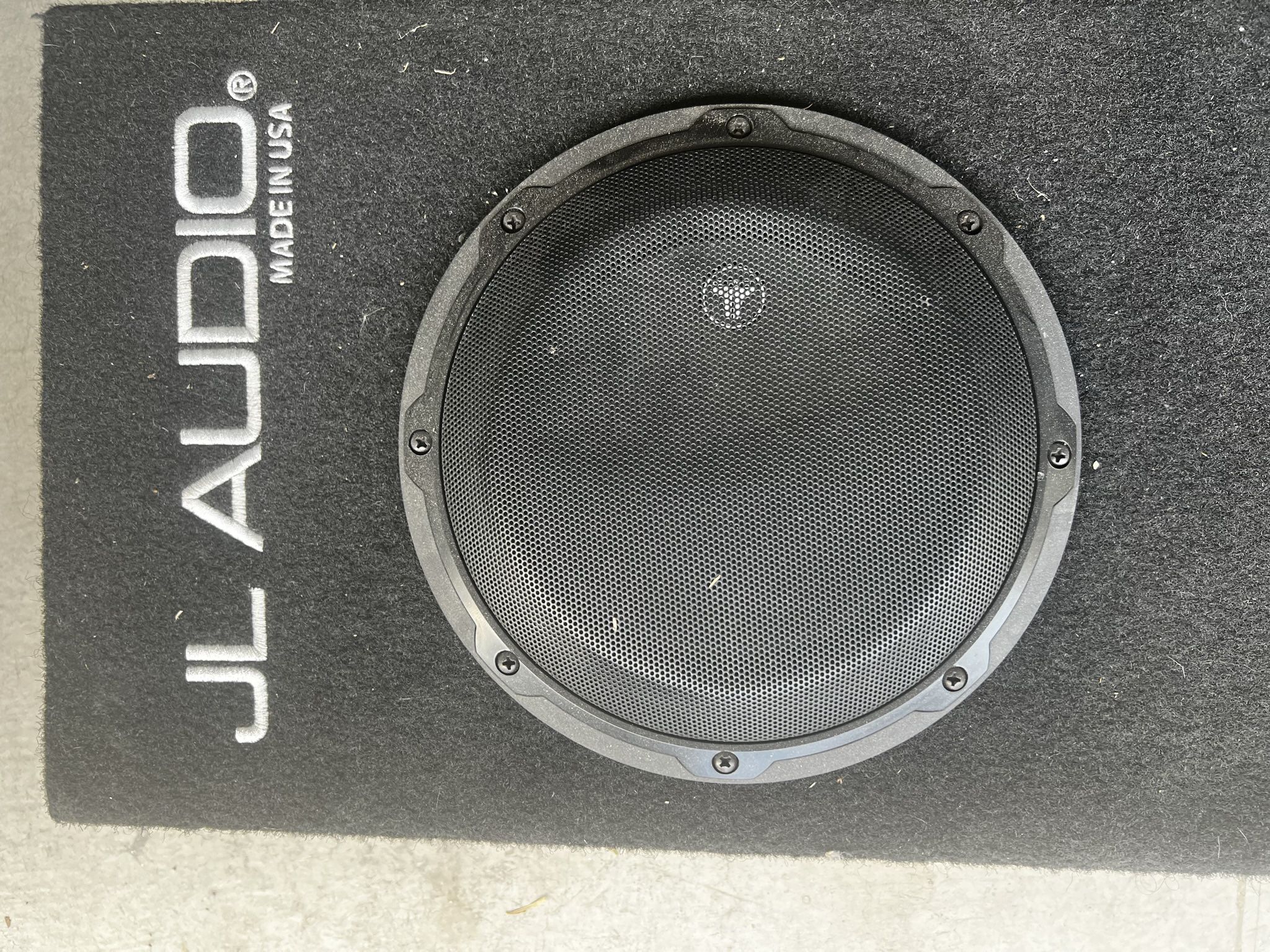 JL AUDIO 8 INCH DOUBLE SUB 