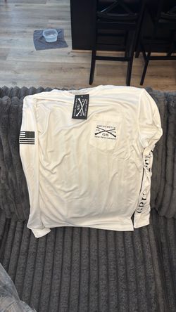 Grunt style XL T shirt NEW overwatch long sleeve