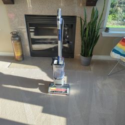Shark Vacuum Cleaner