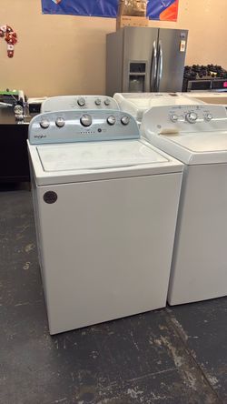 Nice like new Whirlpool washer top loader
