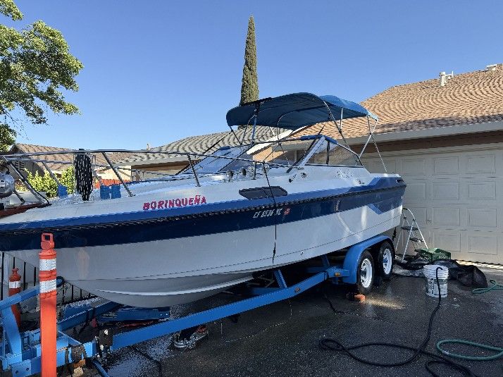 1991 Marlin 20' Fishing Boat