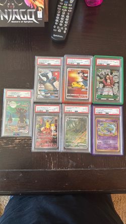Pokemon\One piece cards