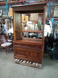 Display cabinet