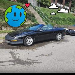 1995 Camaro Z28 Convertible 4,000 O.b.o