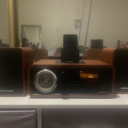 Crosley Audiophile Shelf System CD/IPOD/AM/FM Executive Stereo CR3012A