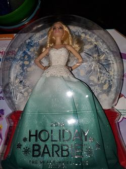 2018 holiday barbie