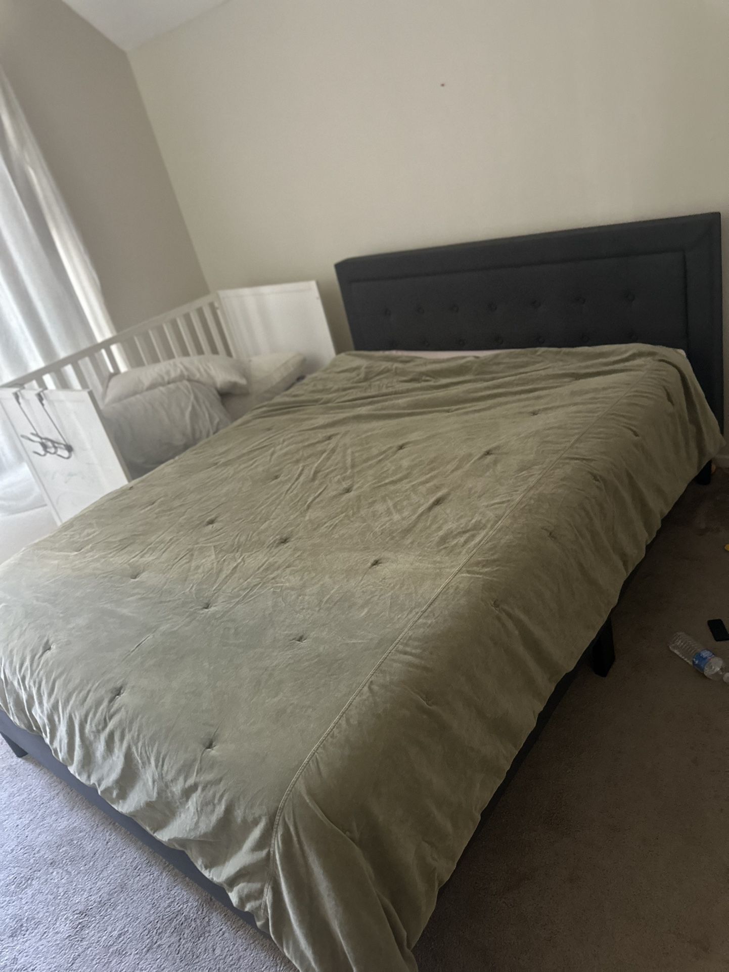 Queen Mattress And Bed Frame 