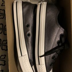 Women’s converse