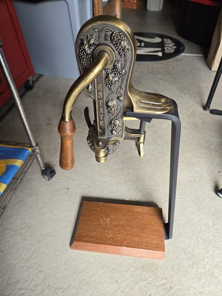 Estate Wine Opener