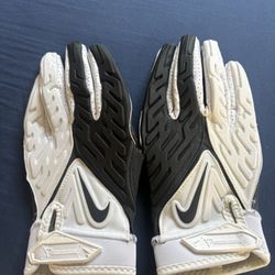 Brand New NFL Gloves 