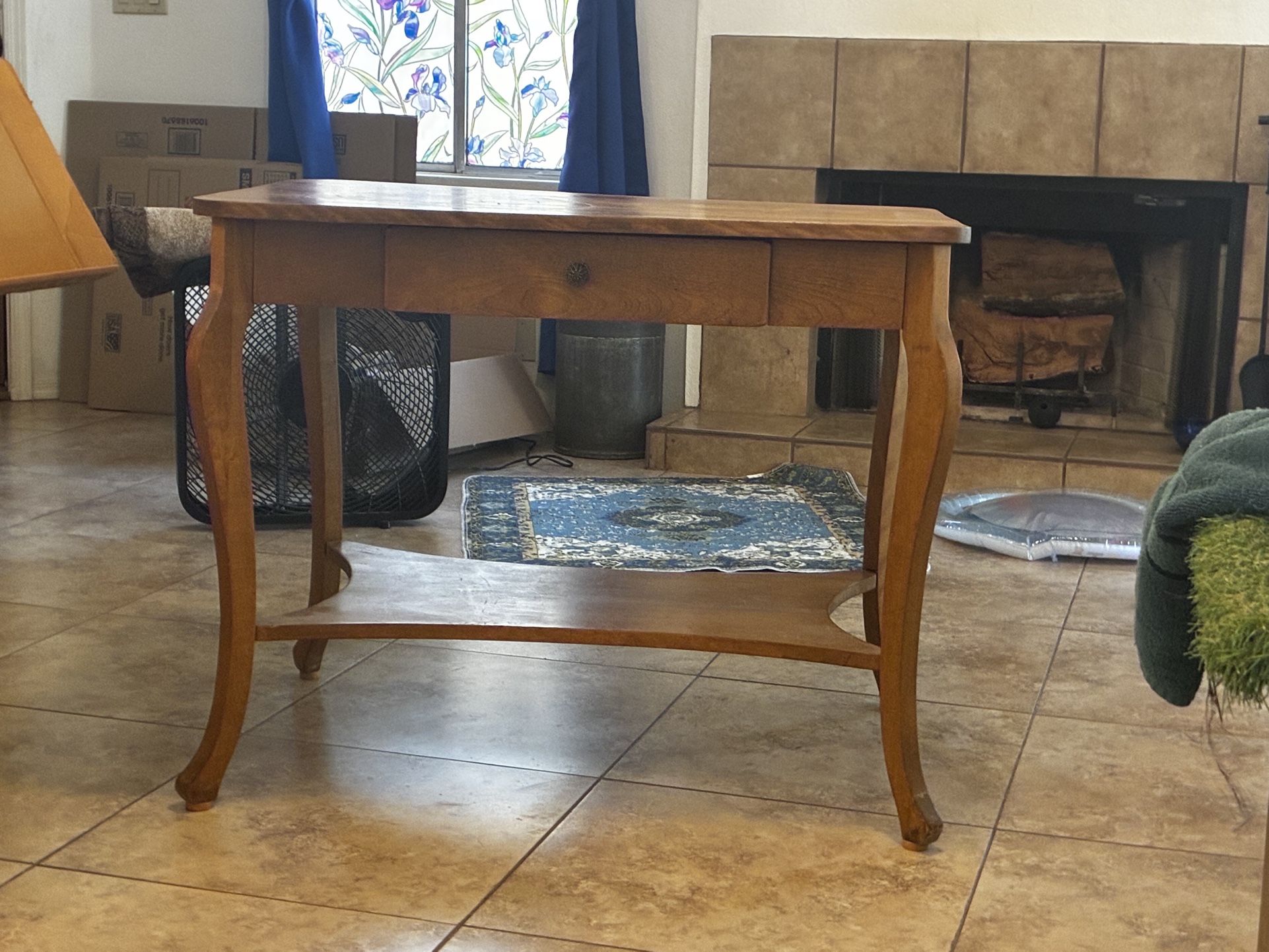 Elegant Wood Side Table – $40 (Treasure Alert 💔)