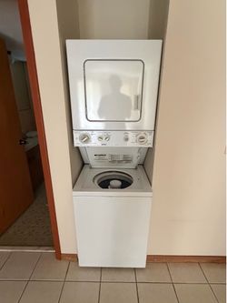Laundry Tower - Kenmore