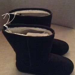 Ladies New Black Boots-size 5/6-$12 Firm,No Holds Or Spam