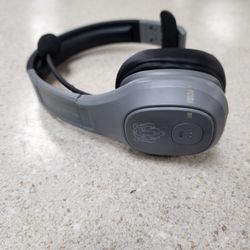 Headset 