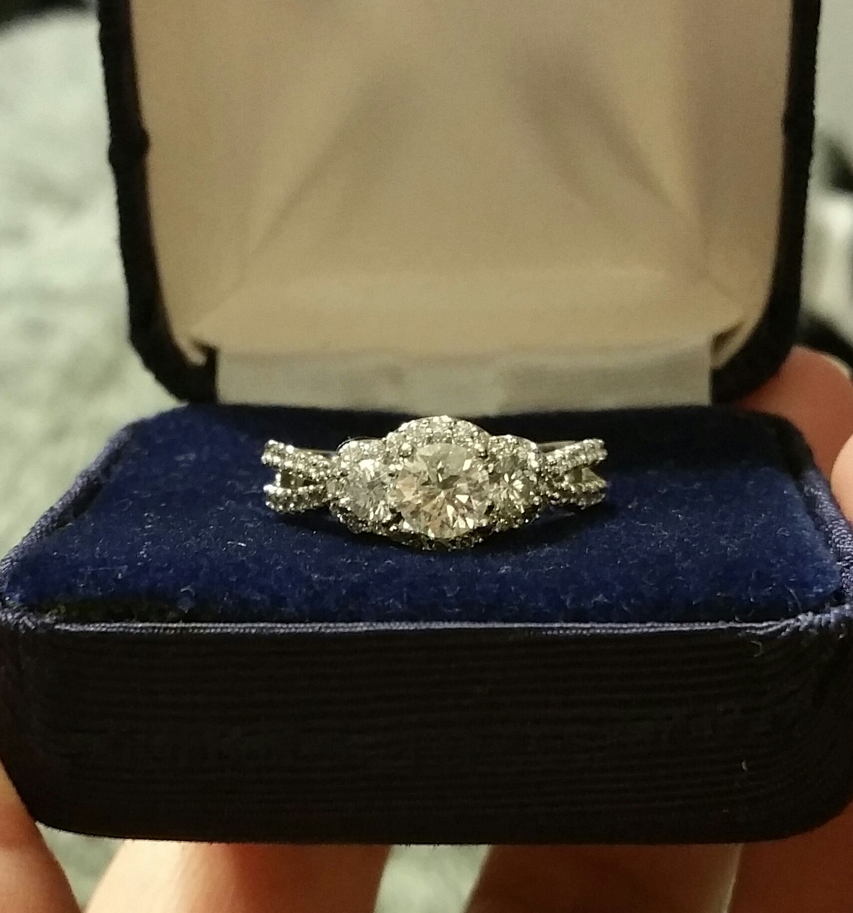 14WG Diamond Engagement Ring 1 3/4 C