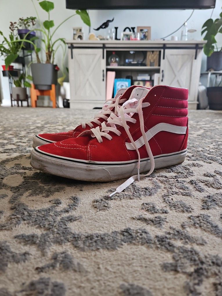 Men's 13 Van's Red High Top  