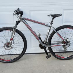 Trek Wahoo Disc 29er mountain bike(Large)