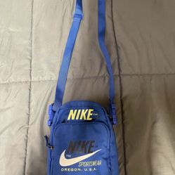 Nike x Oregon Carry Bag Good Condition