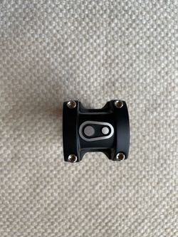 Crank Brothers Iodine - Bike Stem - Handlebar Diameter - 31.8 - Stem Length - 65 mm - Angle - 6 - Good condition - If the listing is up and you can se