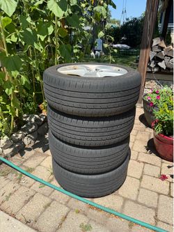 Volkswagen Jetta Tires (ALL 4)