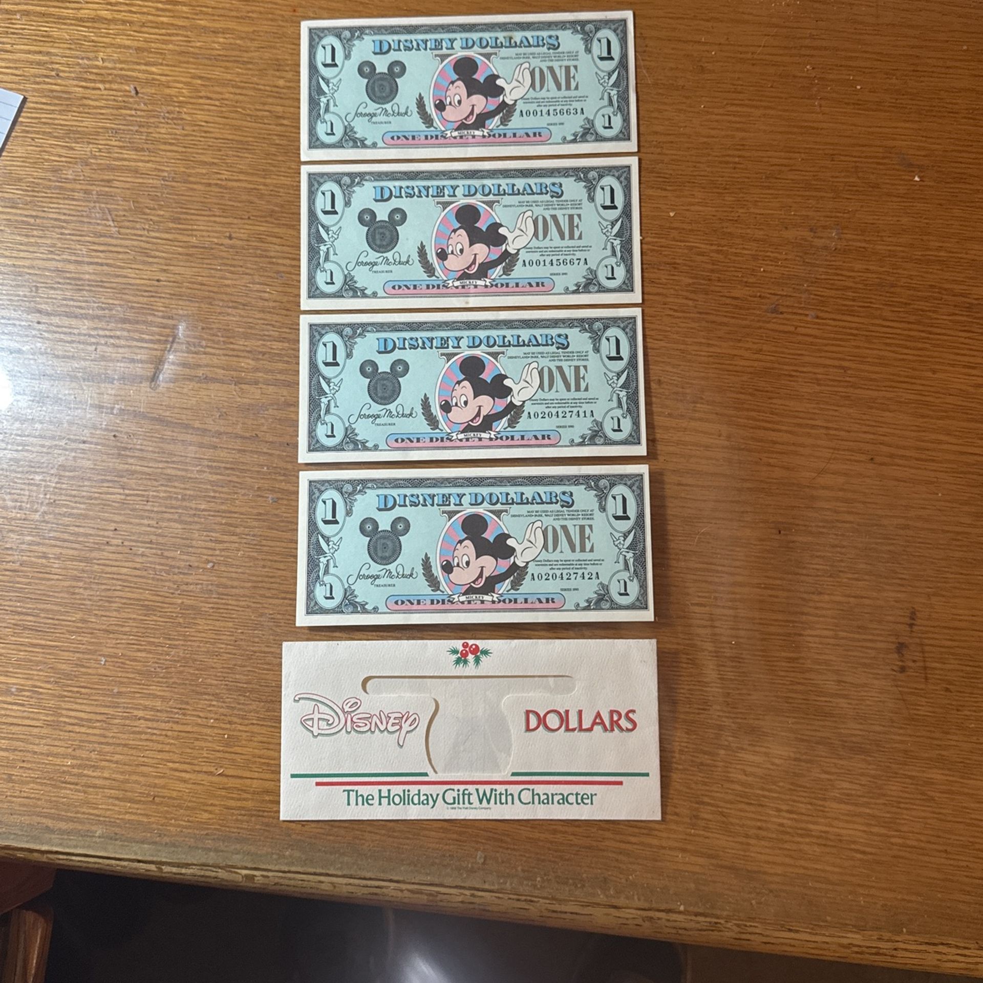 1990 Crisp $1 Micky Disney Dollars