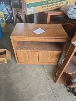Swivel Top TV Stand