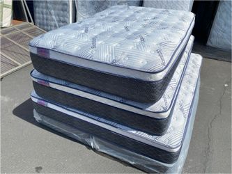 King Oasis Thermal Comfort Europillow Top 12inch Matres!!