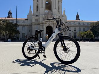 E-bike - Commuter Step thru frame - like new