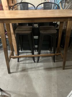 Bar Table with Chairs