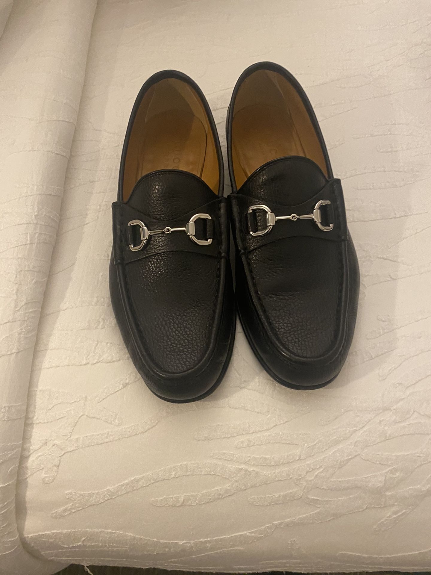 Gucci Mens Shoe 9 1/2, But It’s 10 1/2 American