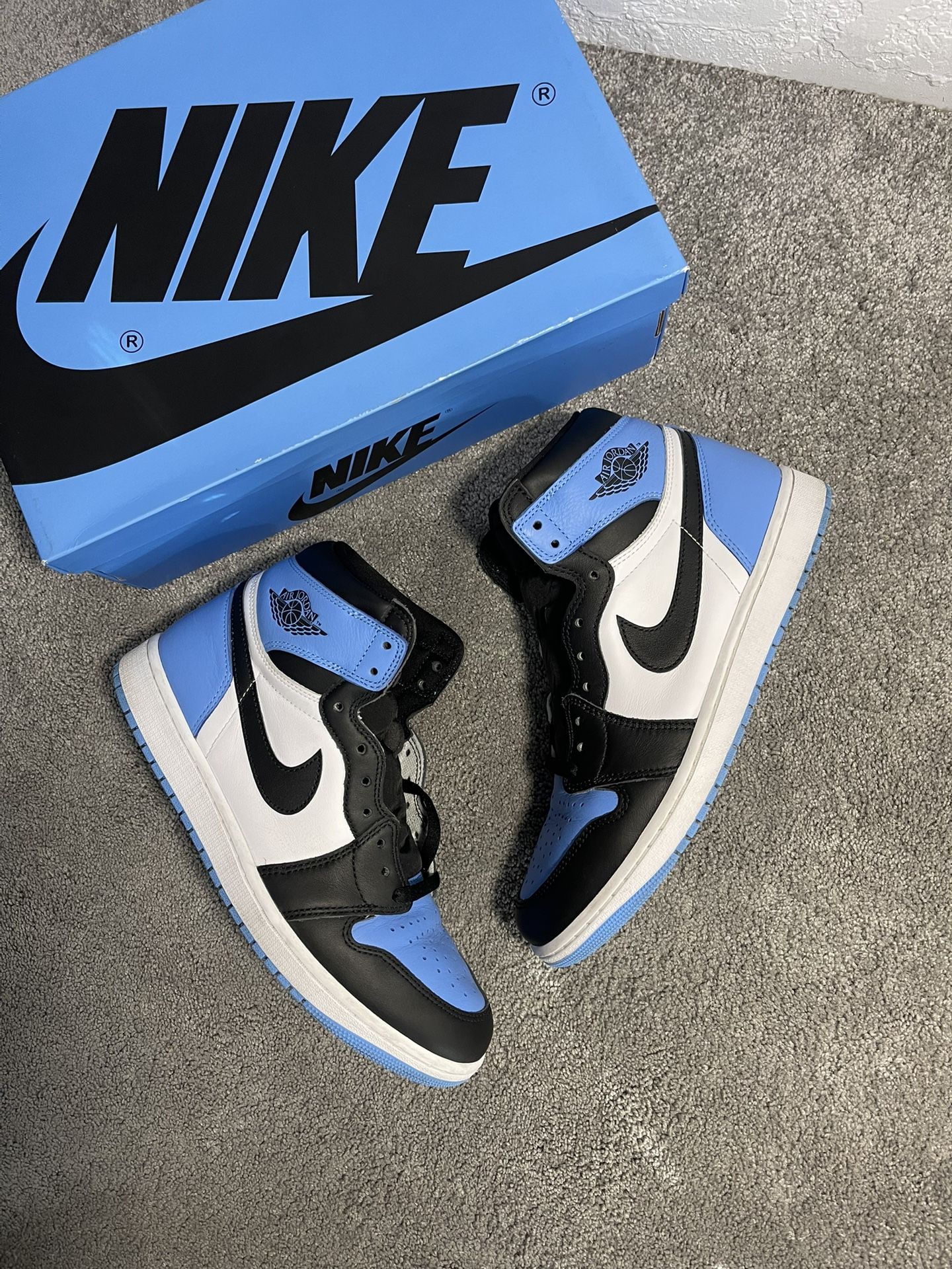 ✅JORDAN 1 UNC TOE  
