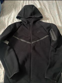 Nike tech