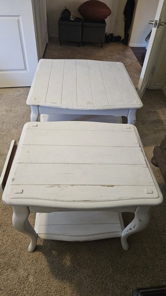 white coffee table and end table