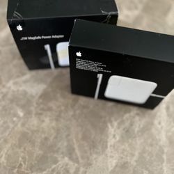 60 W MagSafe Power Adapter w Extension Cord