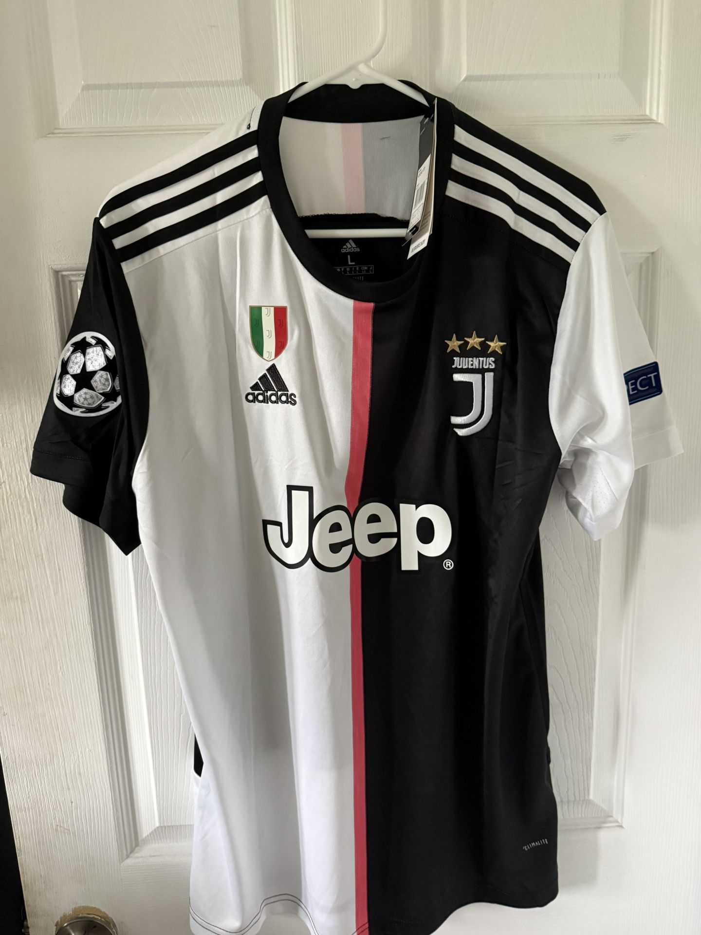 Juventus Jersey Size Large