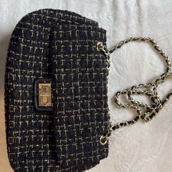 Karl Lagerfeld Tweed Purse. 
