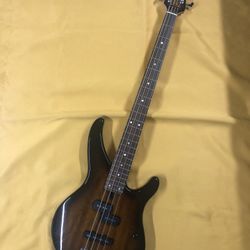 YAMAHA Electric Bass guitar W/strap