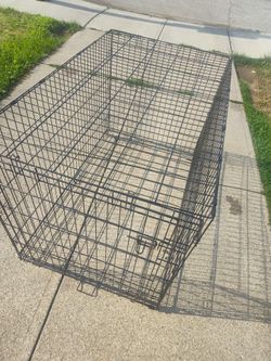 Dog crate