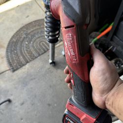 Milwaukee Multi Tool 