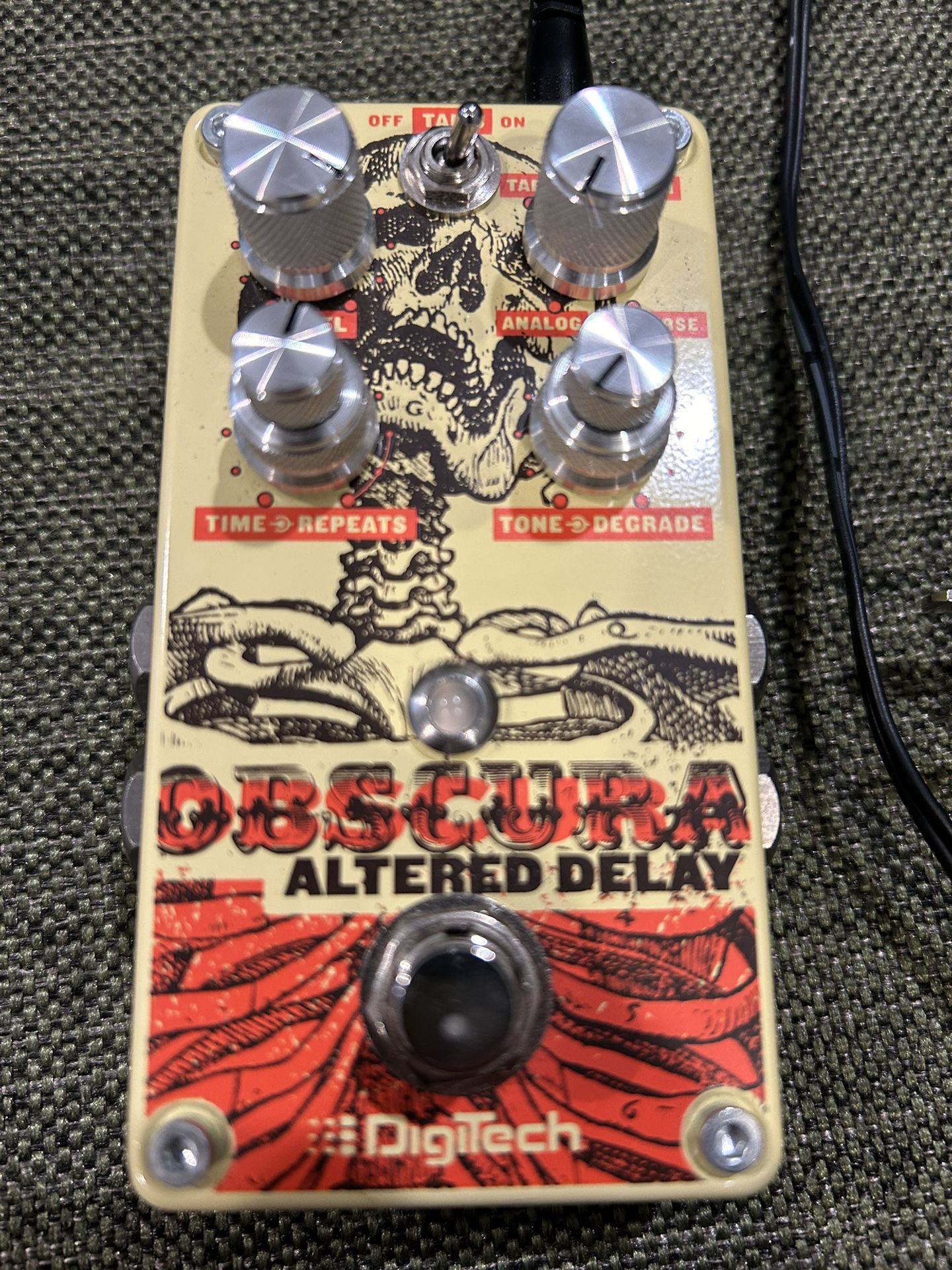 DigiTech Obscura Altered 吊り上げ Delay 
