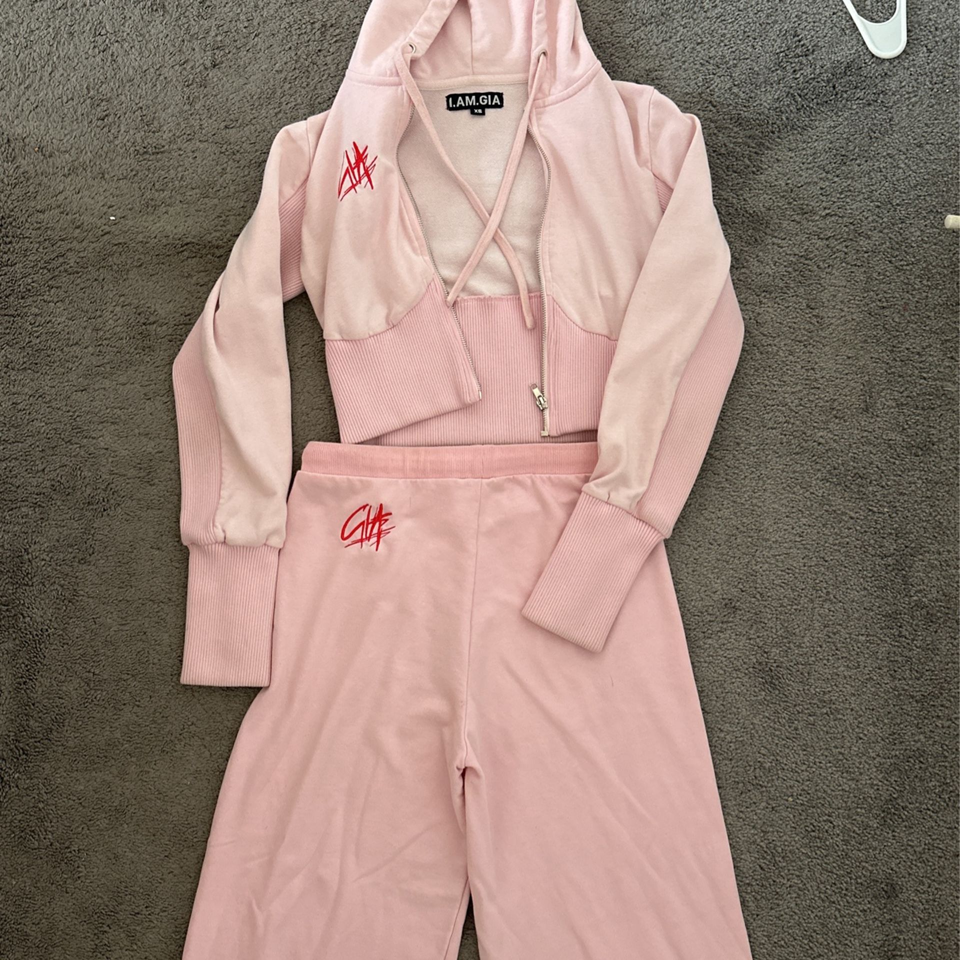 I AM GIA Pink Set